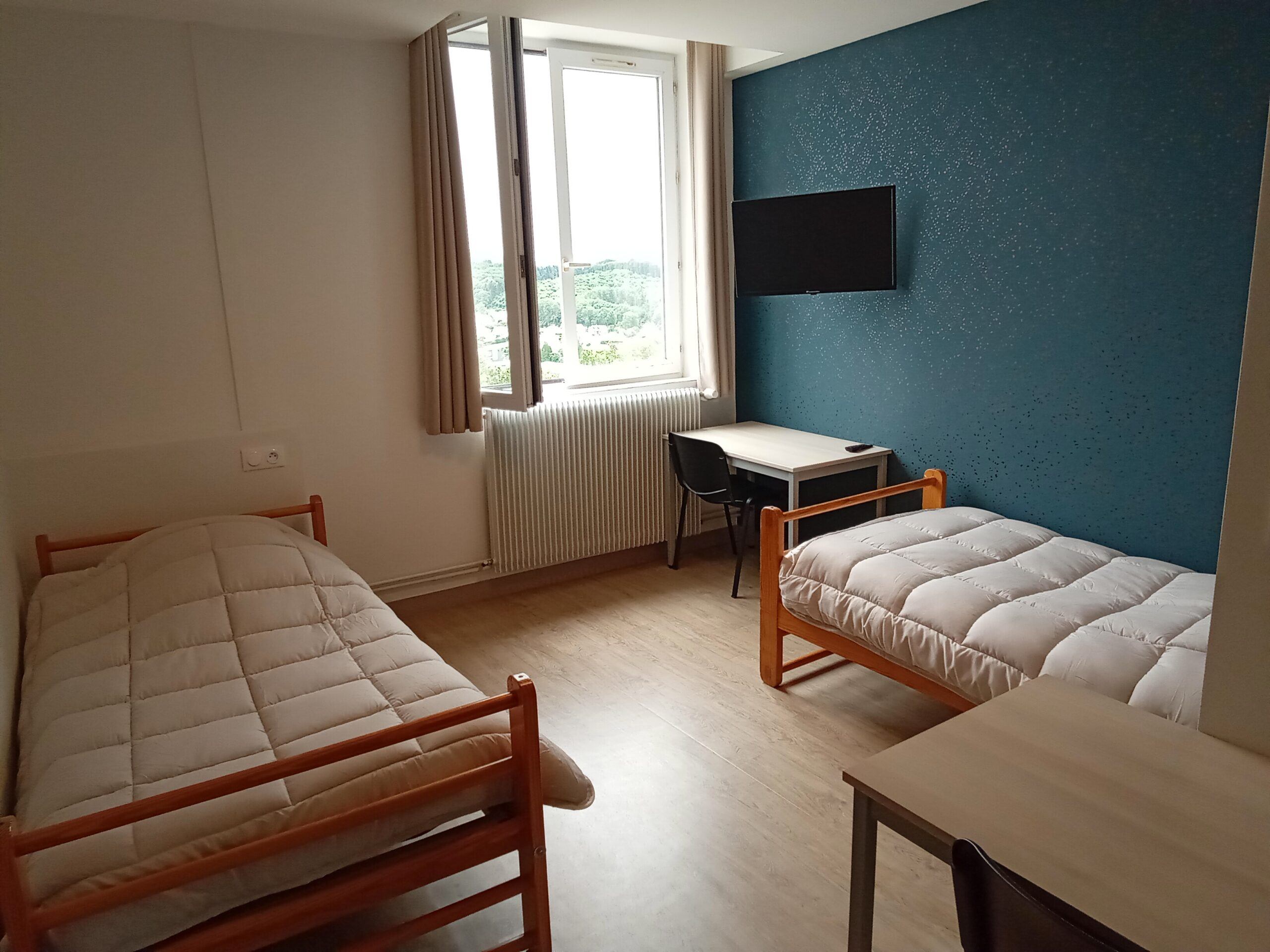 Stage de natation à Gueret hébergement chambre confort