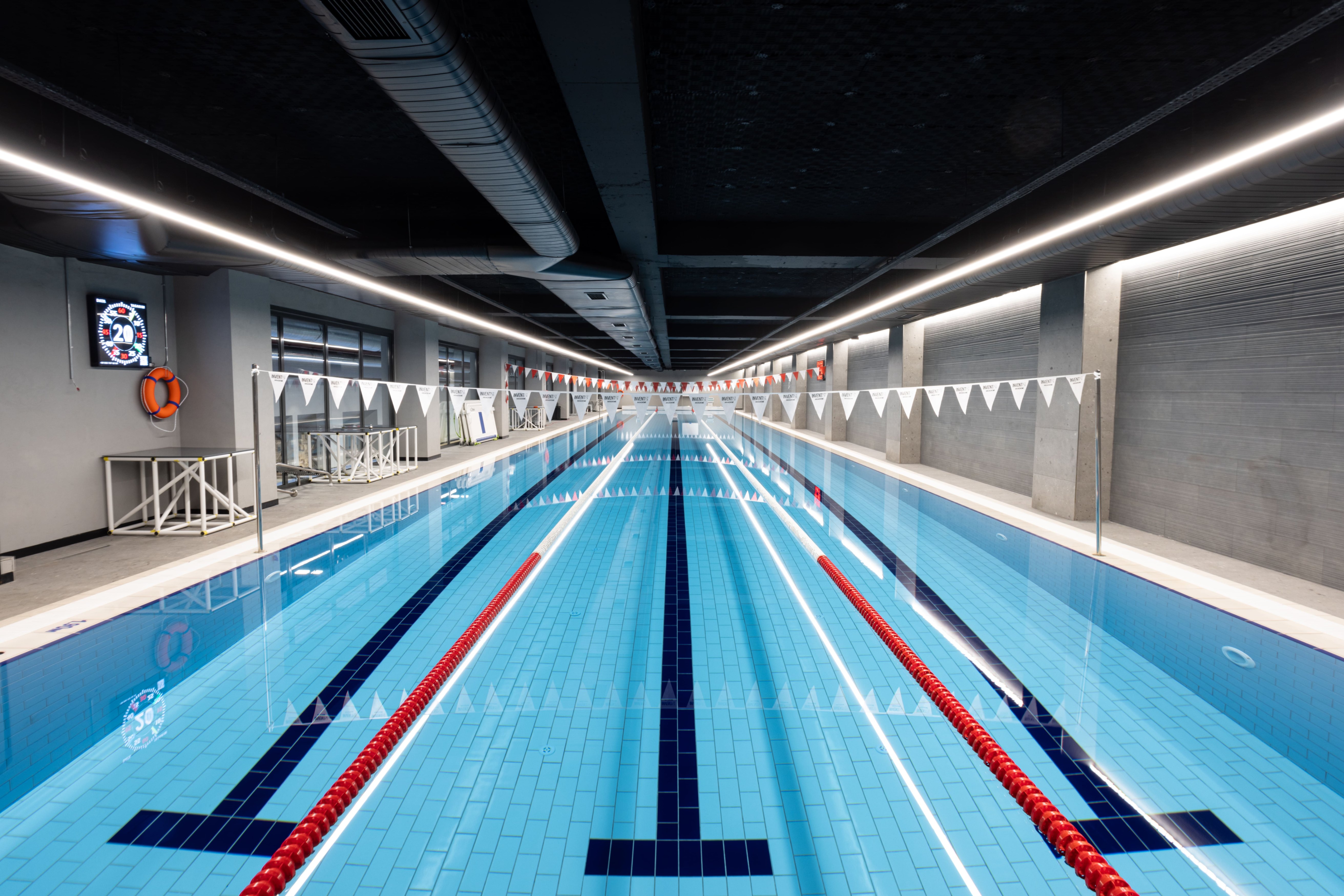 stage de natation istanbul turquie sportngo piscine 50m.jpg