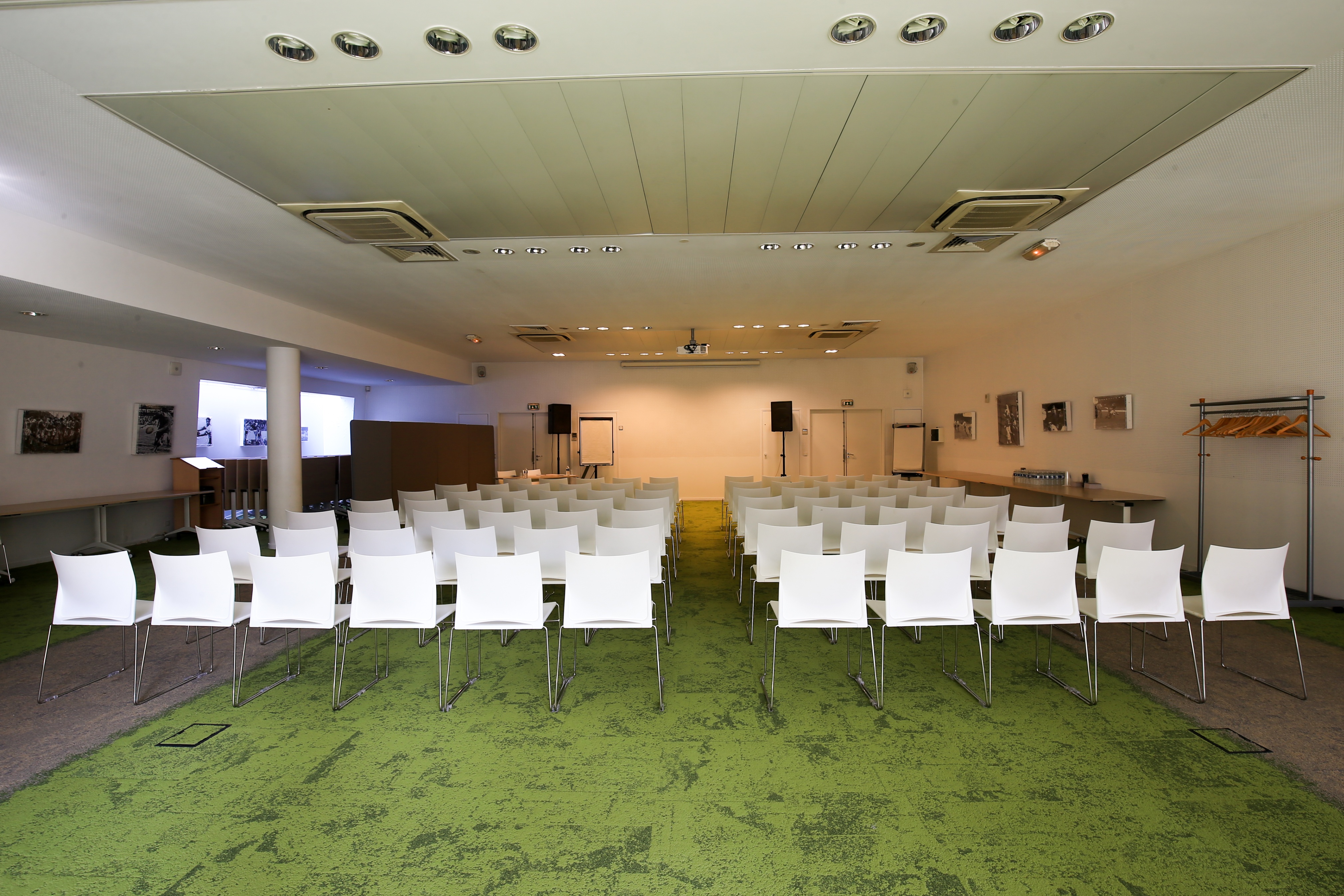 Salle d'honneur (3).jpg