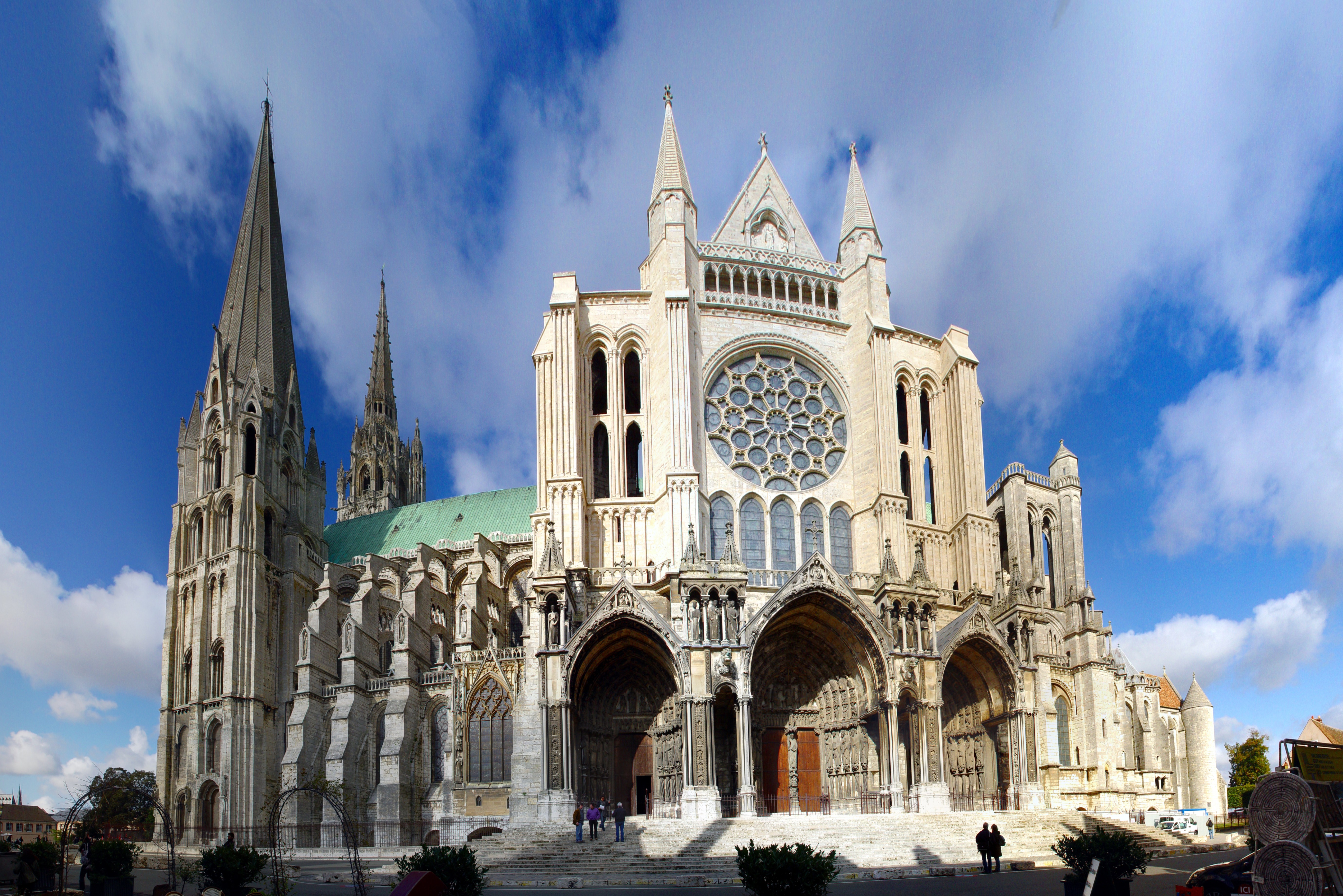 Stage de natation à Chartres cathédrale