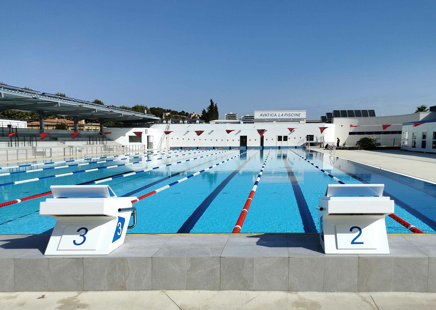 Stage de natation à Martigues Piscine 50m Découvert