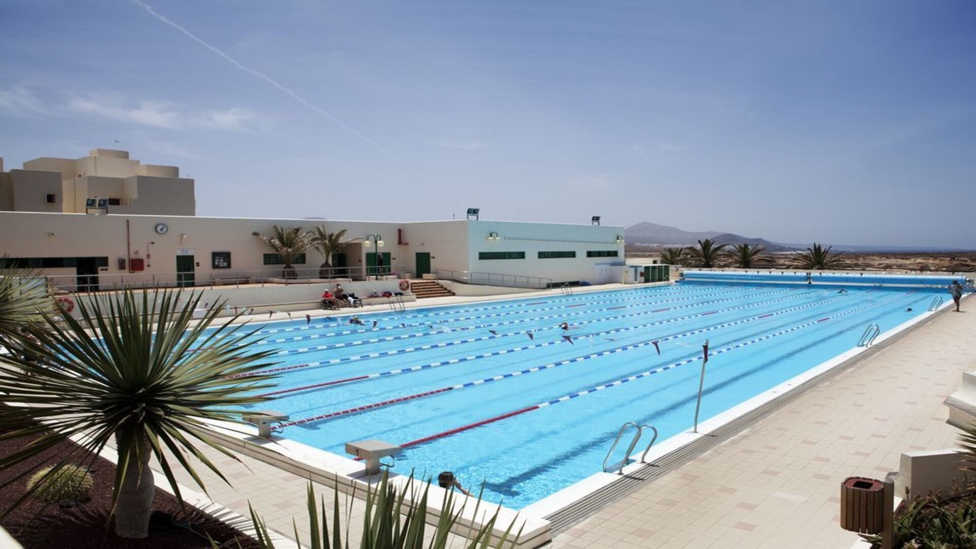 Stage de natation a Lanzarote - Piscine olympique découverte 50m 7.jpeg