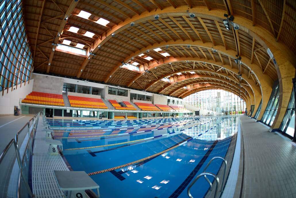 Stage de natation a Funchal - Piscine olympique 50m Couverte et chauffée