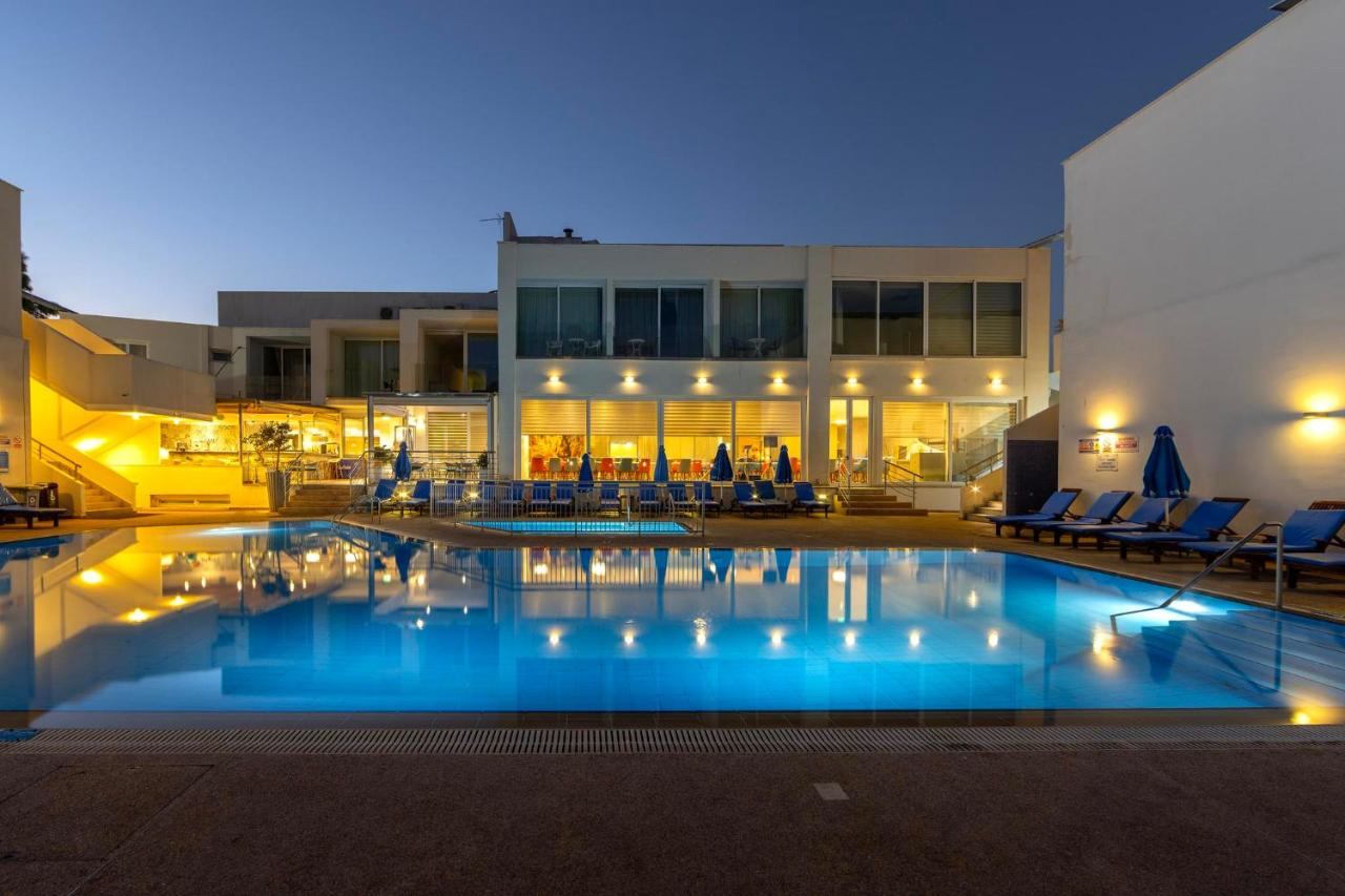 Stage de à natation à Limassol -  Hébergement