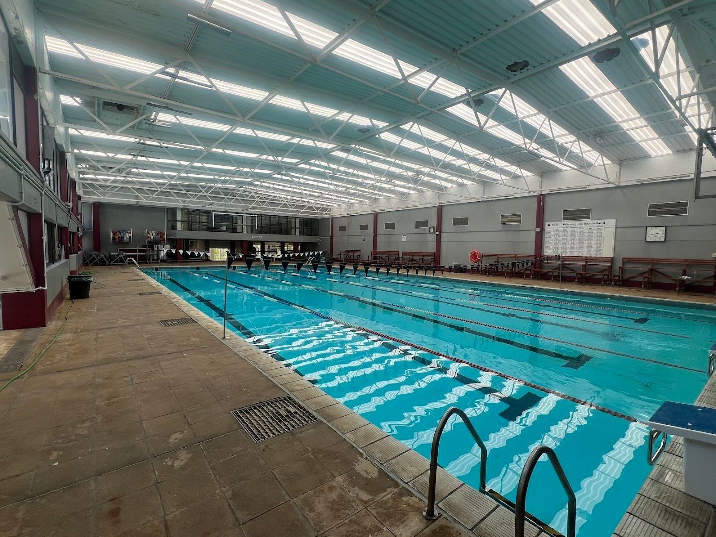 Stage de natation Sport'n go à Stellenbosch en Afrique du sud - Piscine Intérieure 25m 