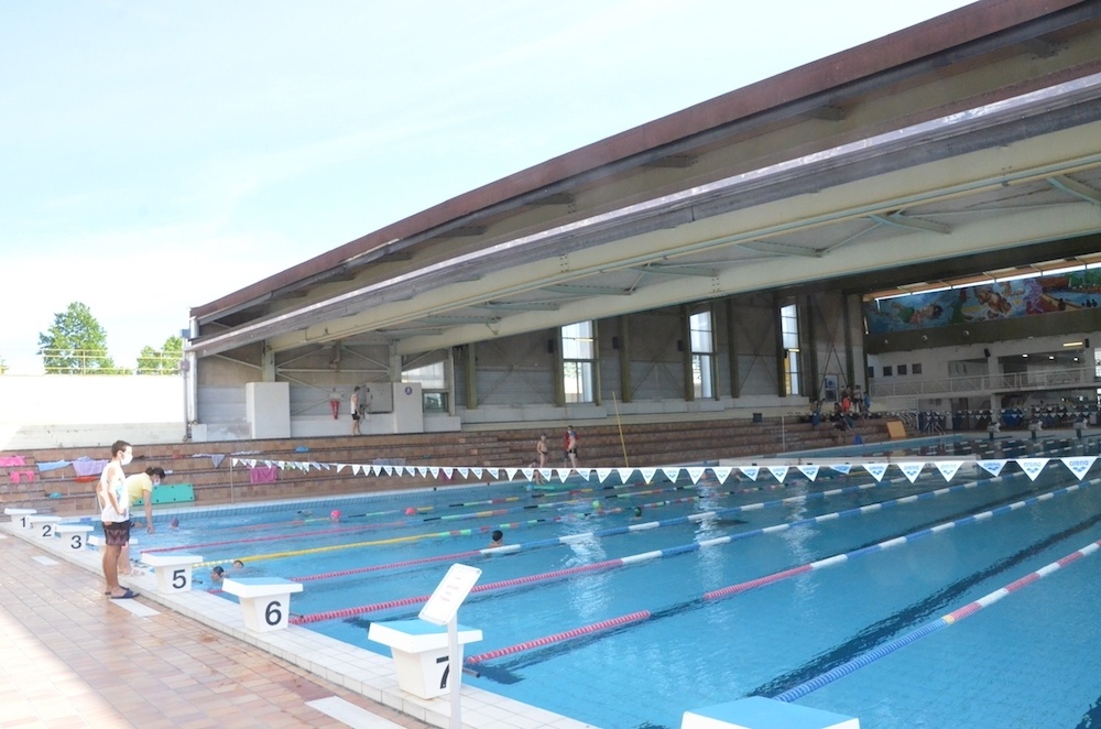 stage de natation à Chalon sur Saône piscine découvrable
