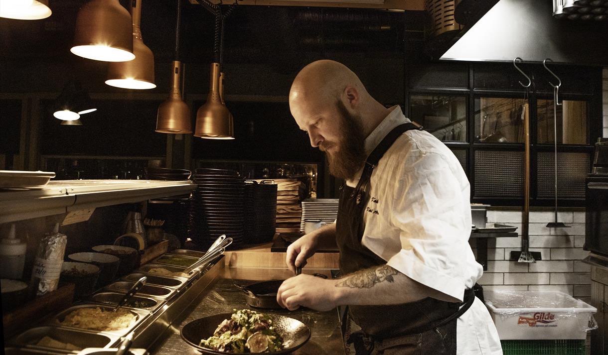 A la carte dinner with non-alcoholic drinks