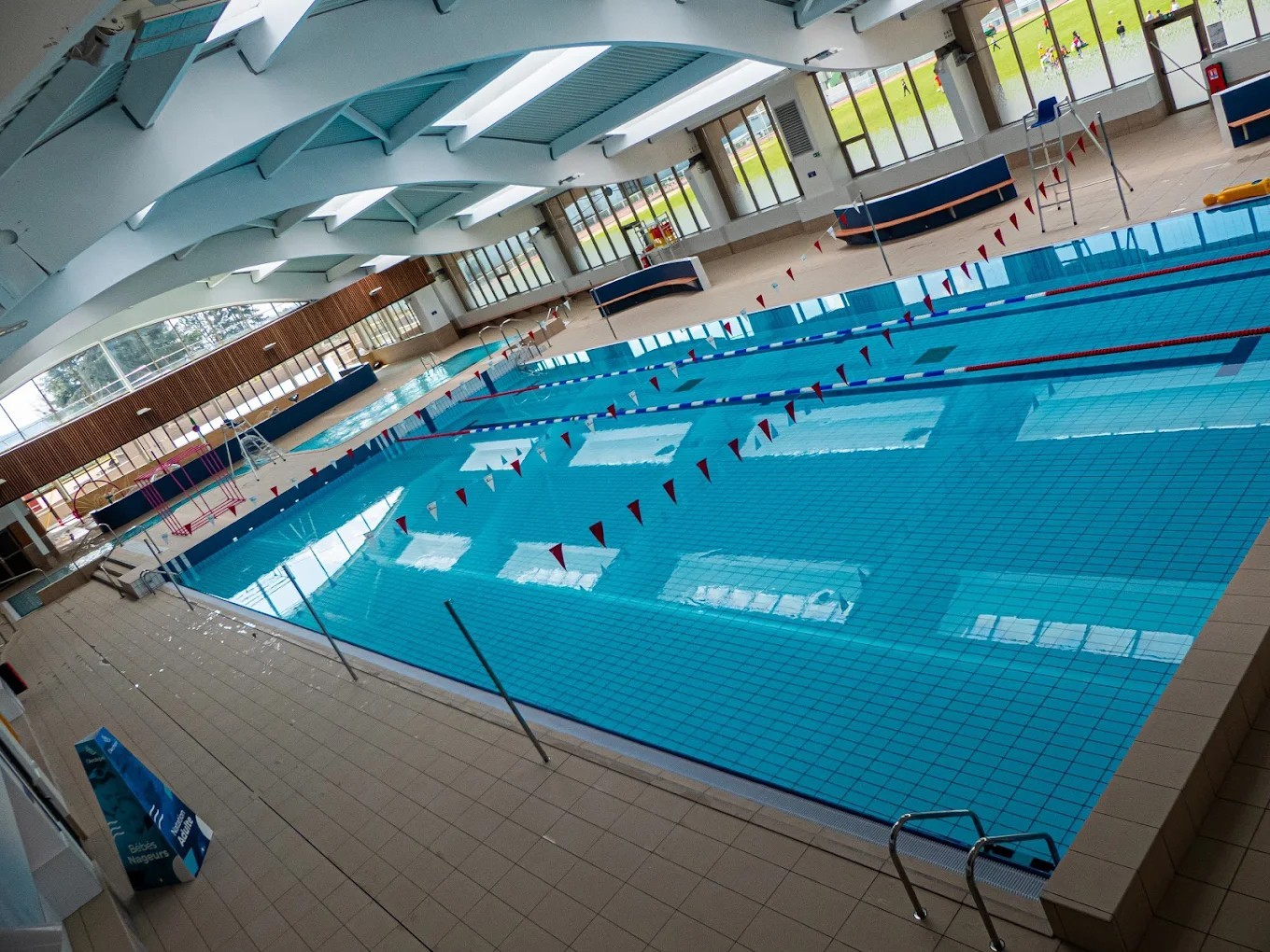 Stage de natation à Petit-couronne Piscine 2