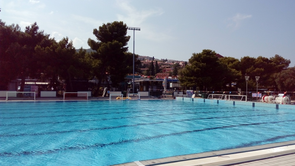 Stage de natation à Koper en Slovénie piscine découverte 