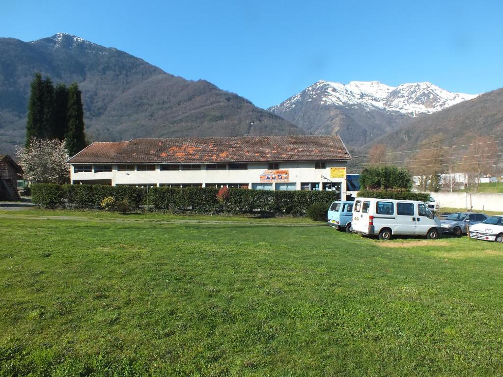 stage de natation argeles gazost hébergement.jpg