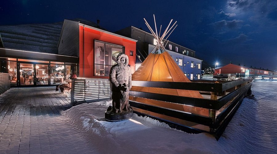Svalbard Hotell Polfareren