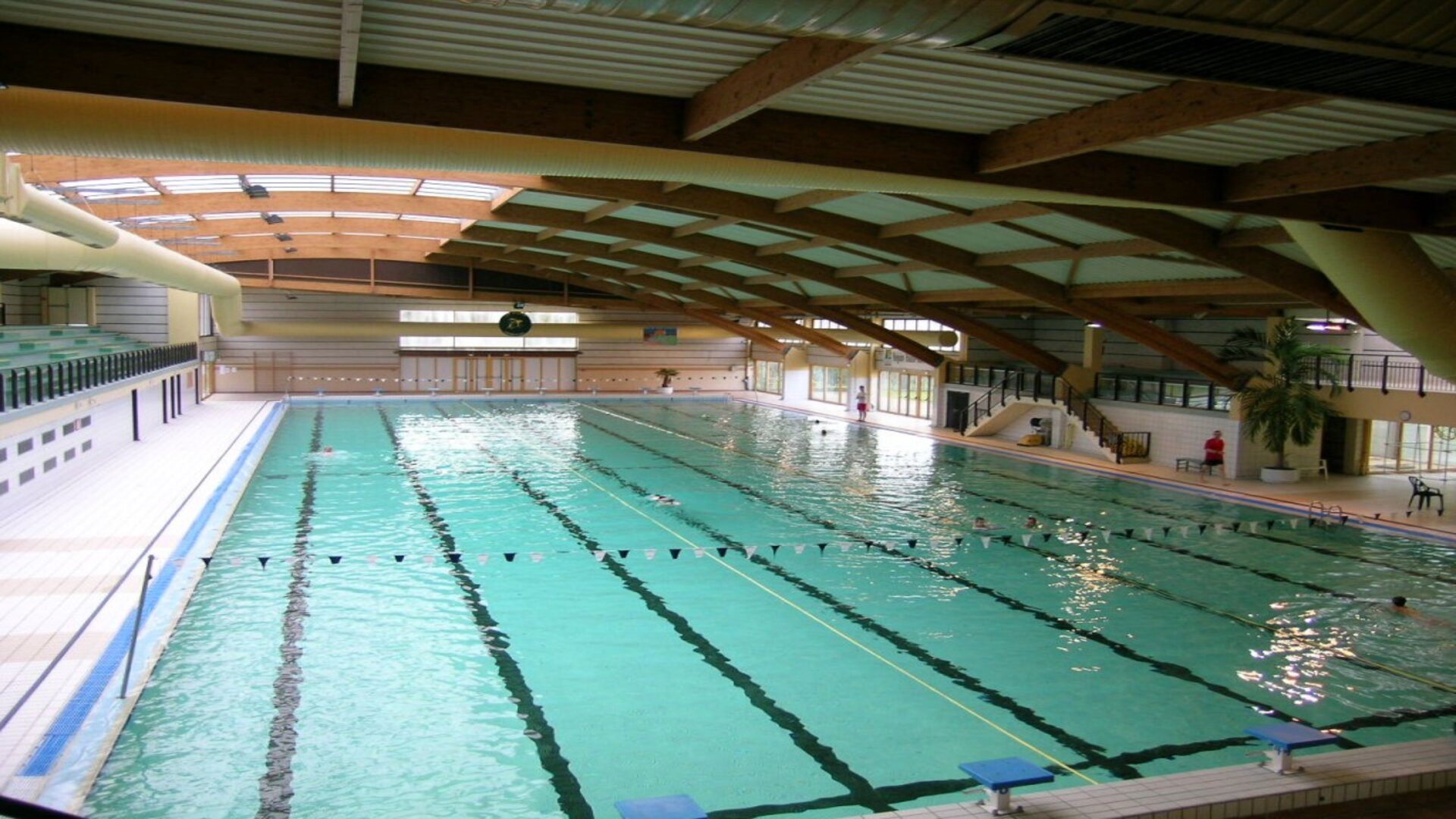 Stage natation à Grand Couronne Piscine 50m couvert