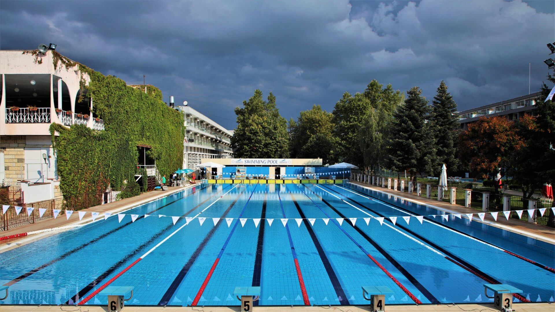 Stage de natation a Kranevo - Piscine olypique 50m découverte8.jpg