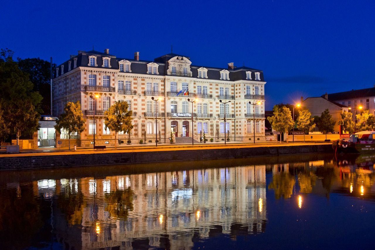Transfert vers Verdun et installation dans votre hôtel
